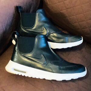 Nike Air Max Thea Mid Black Sail Women's Leather Slip-on Shoes Boots in 9.5